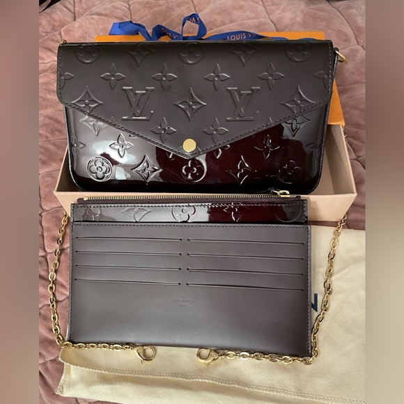 Louis Vuitton - Amarante Felicie Pochette - Embossed Monogram Vernis | Giftable! - Picture 7 of 12